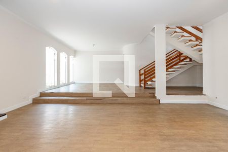 Sala de casa à venda com 4 quartos, 252m² em Santo Amaro, São Paulo