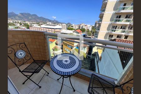 Varanda - Sala de apartamento para alugar com 2 quartos, 58m² em Taquara, Rio de Janeiro