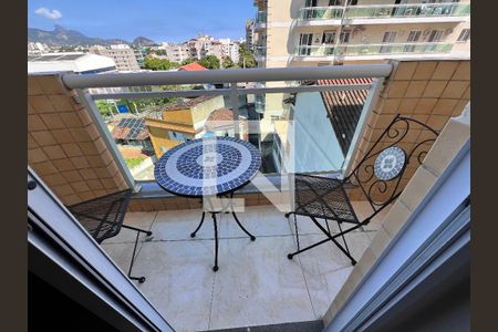 Varanda - Sala de apartamento para alugar com 2 quartos, 58m² em Taquara, Rio de Janeiro