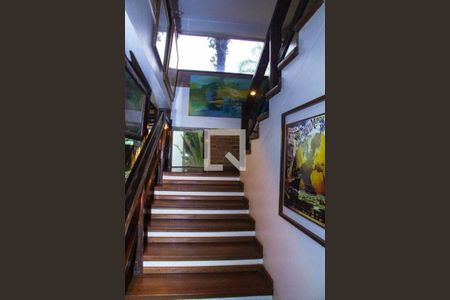 Casa à venda com 3 quartos, 550m² em Planalto Paulista, São Paulo