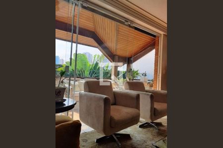 Casa à venda com 3 quartos, 550m² em Planalto Paulista, São Paulo