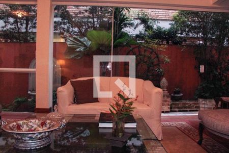 Casa à venda com 3 quartos, 550m² em Planalto Paulista, São Paulo