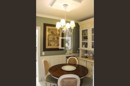 Casa à venda com 3 quartos, 550m² em Planalto Paulista, São Paulo