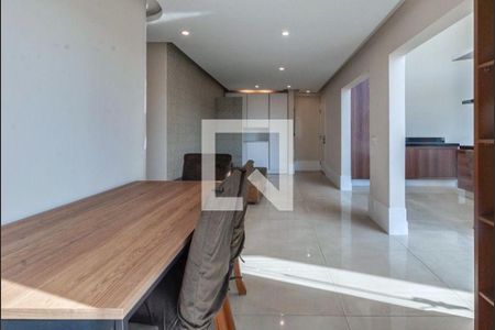 Apartamento à venda com 2 quartos, 117m² em Chácara Inglesa, São Paulo