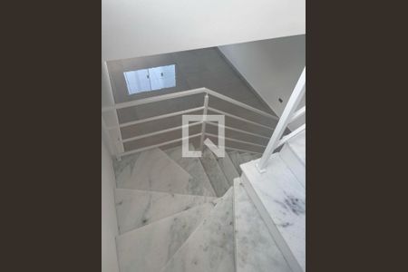 Foto 01 de casa à venda com 3 quartos, 153m² em Bela Vista, Osasco