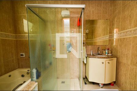 Banheiro da Suíte de casa à venda com 5 quartos, 300m² em Sagrada Família, Belo Horizonte