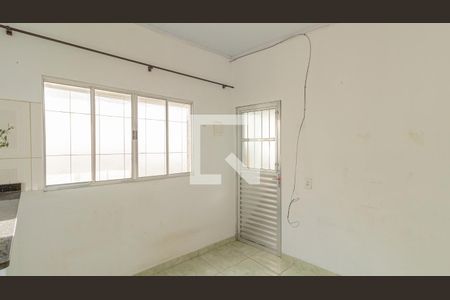 Sala/Cozinha/Área de Serviço de apartamento para alugar com 1 quarto, 40m² em Vila Robertina, São Paulo