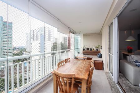 Varanda de apartamento à venda com 3 quartos, 128m² em Vila Andrade, São Paulo