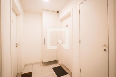 Hall de Serviço de apartamento à venda com 3 quartos, 128m² em Vila Andrade, São Paulo