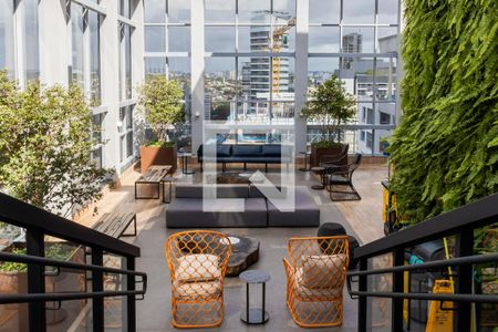 Terraço de kitnet/studio à venda com 1 quarto, 39m² em Cerqueira César, São Paulo