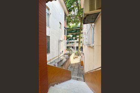 Entrada de apartamento à venda com 3 quartos, 90m² em Copacabana, Rio de Janeiro