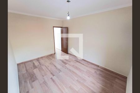 Casa à venda com 3 quartos, 125m² em Vila Alpina, São Paulo