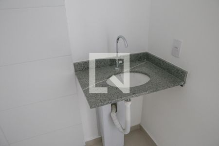 Banheiro de apartamento à venda com 1 quarto, 27m² em Perdizes, São Paulo