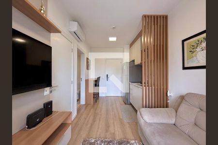 Sala  de apartamento para alugar com 1 quarto, 32m² em Campo Belo, São Paulo