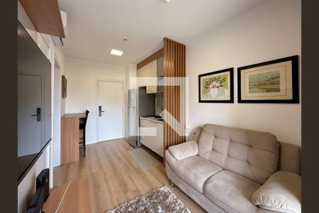 Sala  de apartamento para alugar com 1 quarto, 32m² em Campo Belo, São Paulo