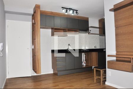 Sala e Sala de Jantar de apartamento para alugar com 2 quartos, 40m² em Jardim Almanara, São Paulo
