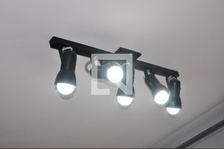 Detalhe - Sala e Sala de Jantar de apartamento para alugar com 2 quartos, 40m² em Jardim Almanara, São Paulo