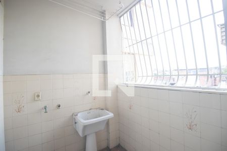 Área de Serviço de apartamento para alugar com 2 quartos, 60m² em Brasilândia, São Gonçalo