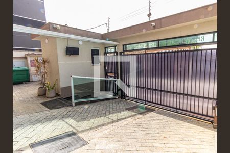 Área comum de casa de condomínio para alugar com 3 quartos, 210m² em Vila Invernada, São Paulo
