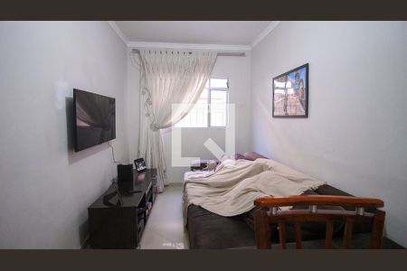 Sala de casa à venda com 2 quartos, 130m² em Jardim Piqueroby, São Paulo