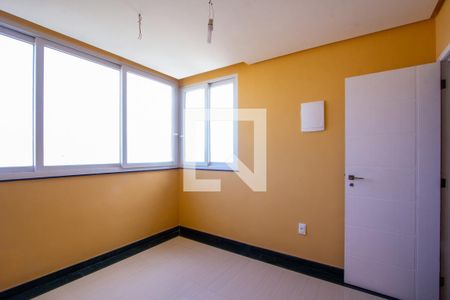 Quarto 1 de casa à venda com 6 quartos, 500m² em Piratininga, Niterói
