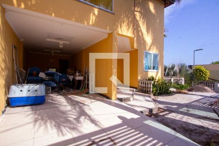 Quintal de casa à venda com 6 quartos, 500m² em Piratininga, Niterói
