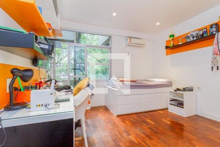 Apartamento à venda com 3 quartos, 210m² em Copacabana, Rio de Janeiro