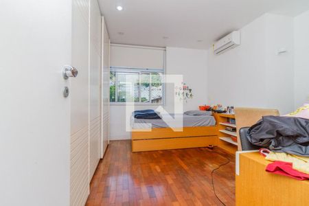 Apartamento à venda com 3 quartos, 210m² em Copacabana, Rio de Janeiro