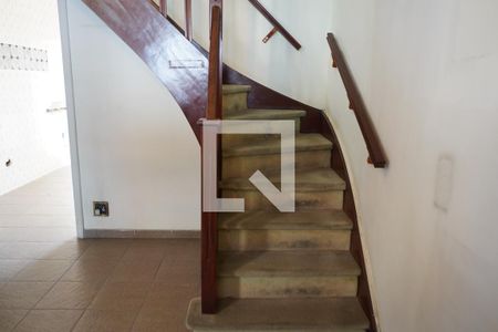 Escada de casa à venda com 3 quartos, 131m² em Vila Prudente, São Paulo