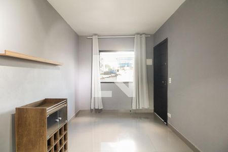 Sala  de apartamento para alugar com 2 quartos, 50m² em Vila Esperança, São Paulo