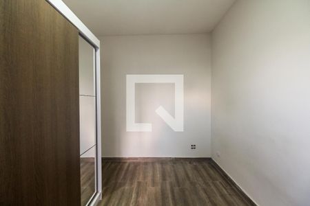 Quarto 1 de apartamento para alugar com 2 quartos, 50m² em Vila Esperança, São Paulo