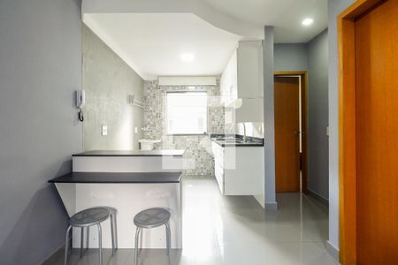 Sala  de apartamento para alugar com 2 quartos, 50m² em Vila Esperança, São Paulo