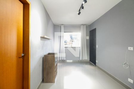 Sala  de apartamento para alugar com 2 quartos, 50m² em Vila Esperança, São Paulo