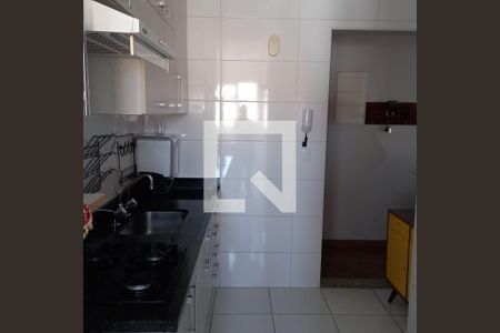 Cozinha de apartamento à venda com 2 quartos, 64m² em Santa Maria, São Caetano do Sul