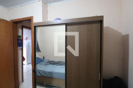 Quarto 2 de casa à venda com 10 quartos, 467m² em Niterói, Canoas