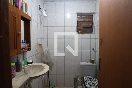 Banheiro de casa à venda com 10 quartos, 467m² em Niterói, Canoas