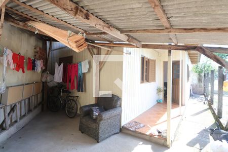 Área externa de casa à venda com 10 quartos, 467m² em Niterói, Canoas