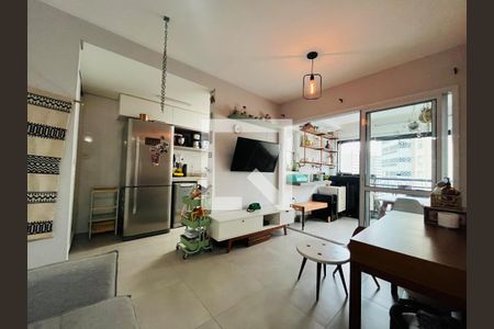 Foto 02 de apartamento à venda com 2 quartos, 58m² em Morumbi, São Paulo