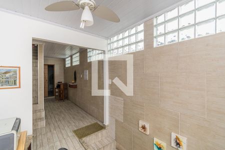 Hall do 2º andar de casa à venda com 3 quartos, 230m² em Olaria, Rio de Janeiro