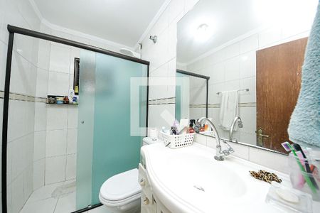 Banheiro de casa à venda com 4 quartos, 232m² em Vila Antonieta, São Paulo