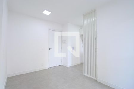 Sala de apartamento para alugar com 2 quartos, 40m² em Boaçava, São Paulo