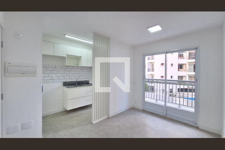 Sala de apartamento para alugar com 2 quartos, 40m² em Boaçava, São Paulo
