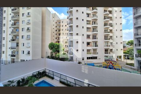 Vista da Varanda e área de serviço de apartamento para alugar com 2 quartos, 40m² em Boaçava, São Paulo