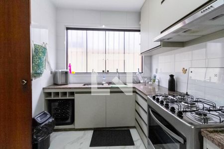 Cozinha de casa para alugar com 3 quartos, 231m² em Castelo, Belo Horizonte