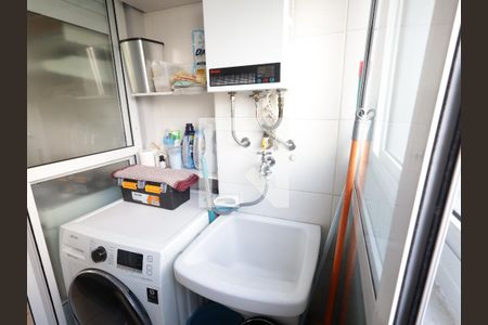 Área de Serviço de apartamento para alugar com 2 quartos, 50m² em Vila Andrade, São Paulo
