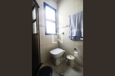 Banheiro do Quarto 3 de apartamento para alugar com 4 quartos, 154m² em Santana, São Paulo