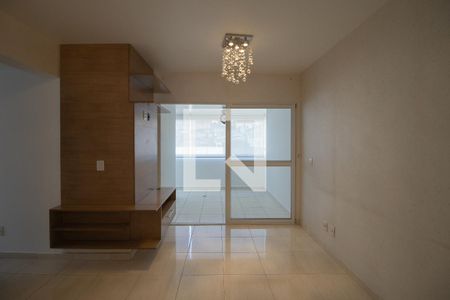 Sala de apartamento para alugar com 3 quartos, 69m² em Vila Gustavo, São Paulo