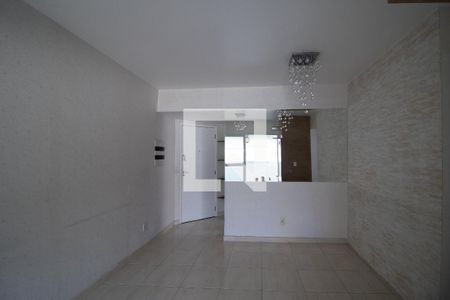 Sala de apartamento para alugar com 3 quartos, 69m² em Vila Gustavo, São Paulo