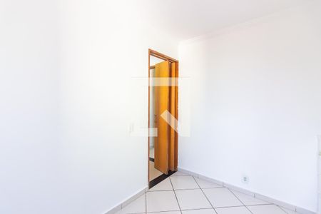 Quarto 2 de apartamento para alugar com 2 quartos, 59m² em Cidade das Flores, Osasco