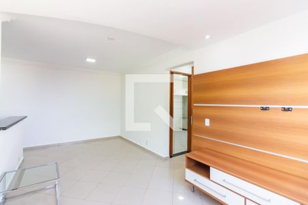 Sala  de apartamento para alugar com 2 quartos, 59m² em Cidade das Flores, Osasco